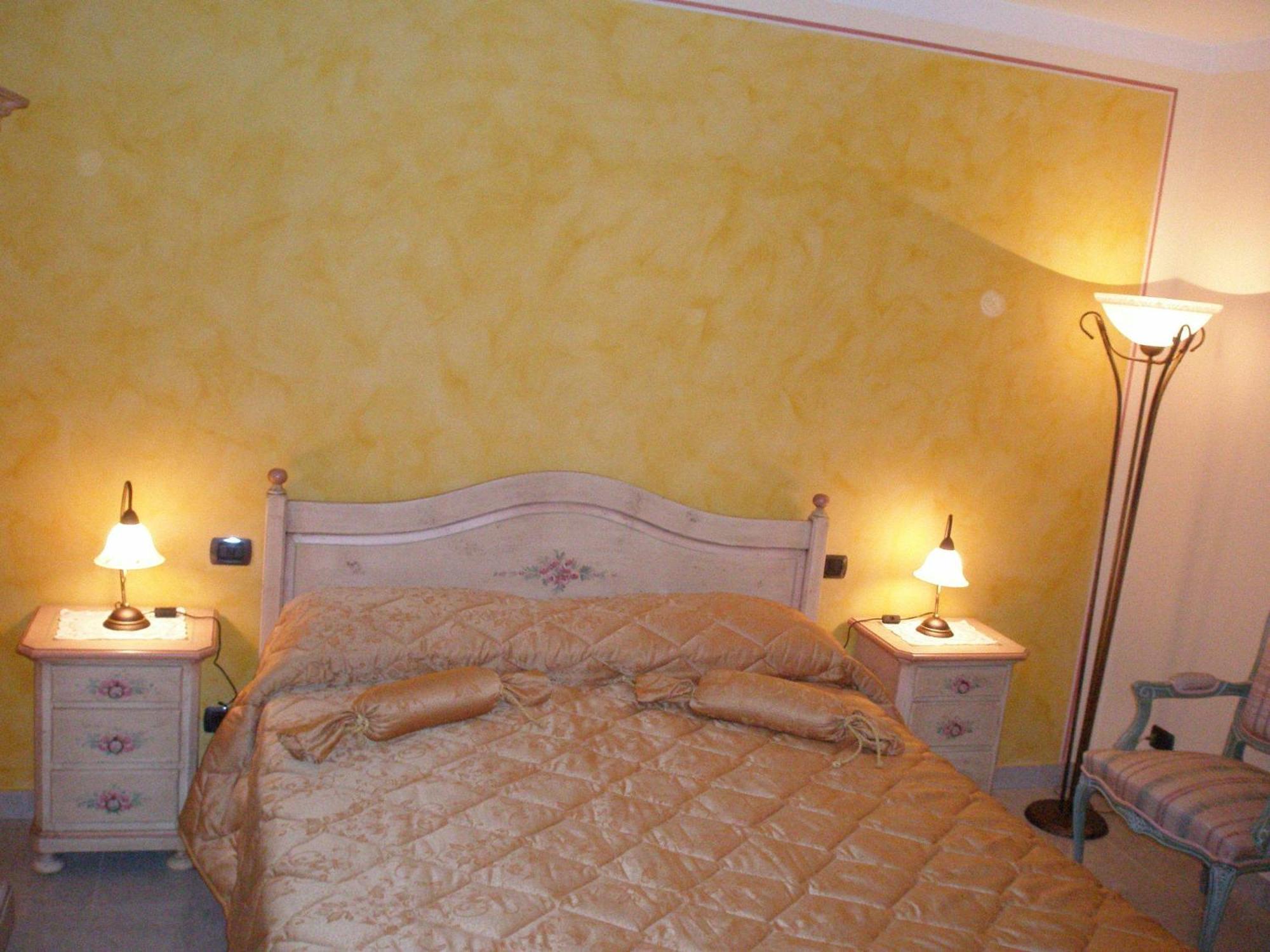 Bed And Breakfast Il Faggio Povegliano Veronese Ruang foto