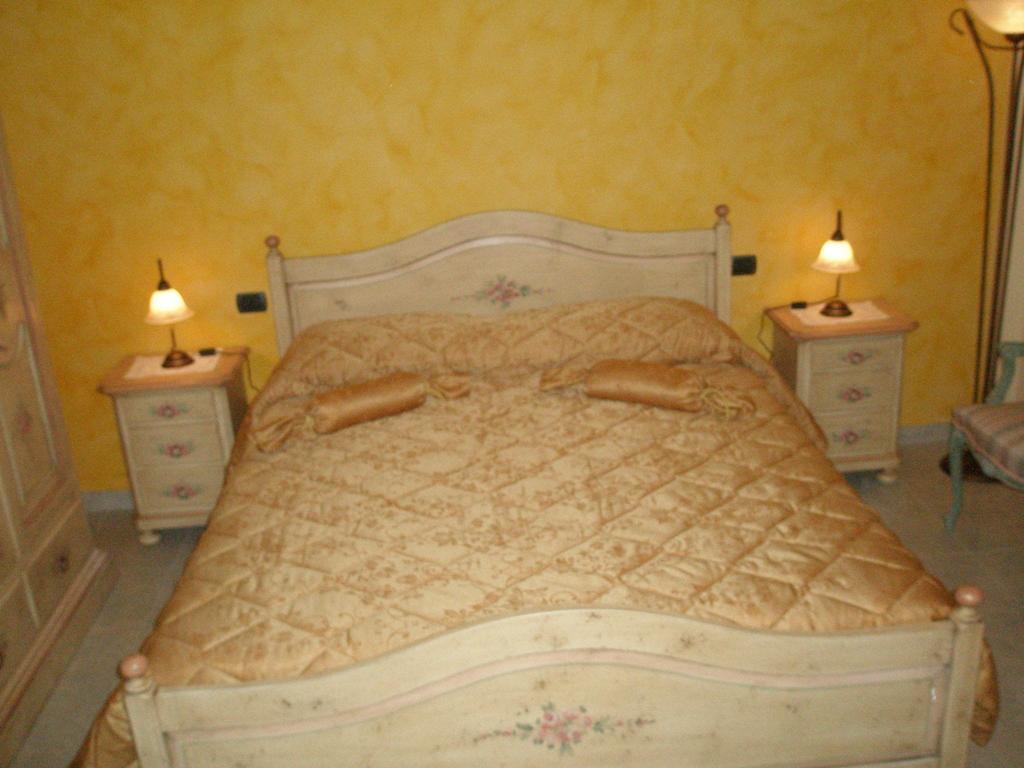 Bed And Breakfast Il Faggio Povegliano Veronese Ruang foto