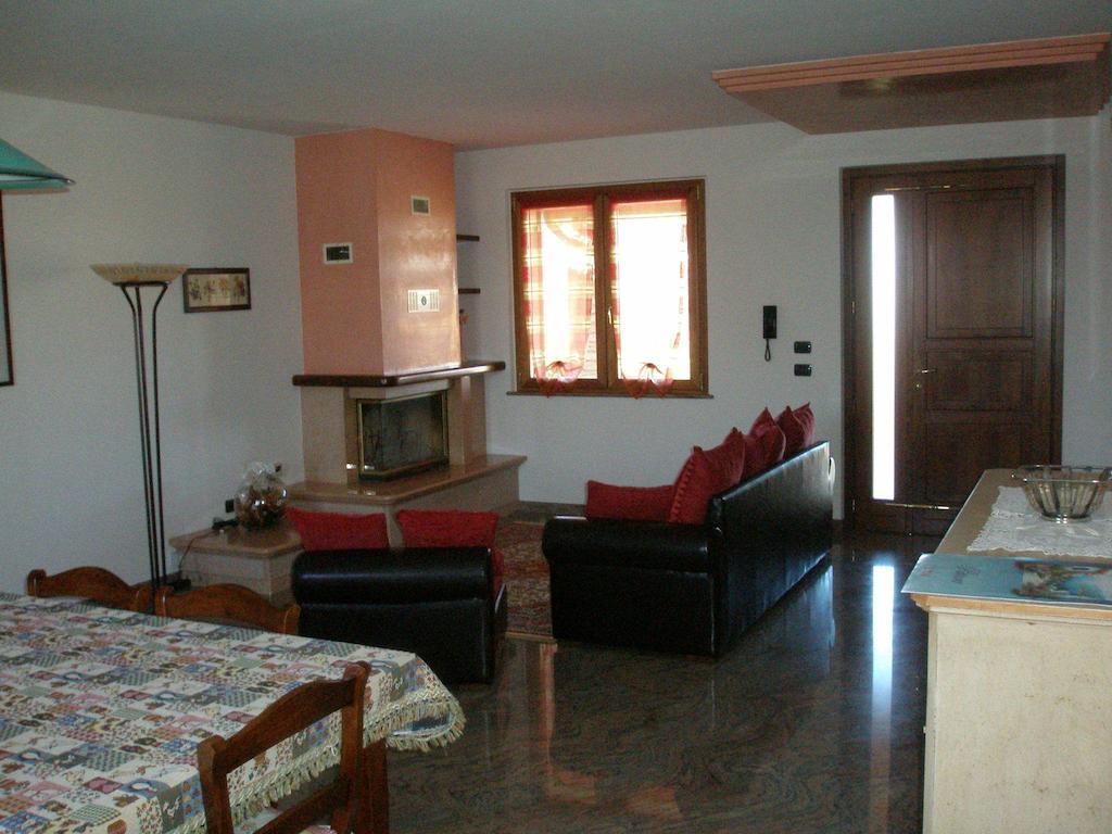 Bed And Breakfast Il Faggio Povegliano Veronese Bagian luar foto